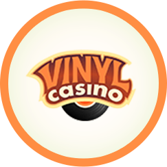 Avantage Casino en Plastique - 100 % jusqu'à 500 € + 200 tours gratuits